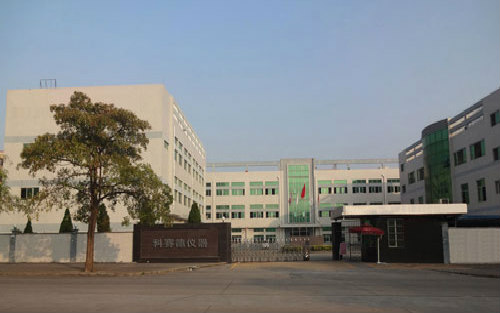 科賽德氙燈老化試驗(yàn)箱簡(jiǎn)介 科賽德氙燈老化試驗(yàn)箱簡(jiǎn)介